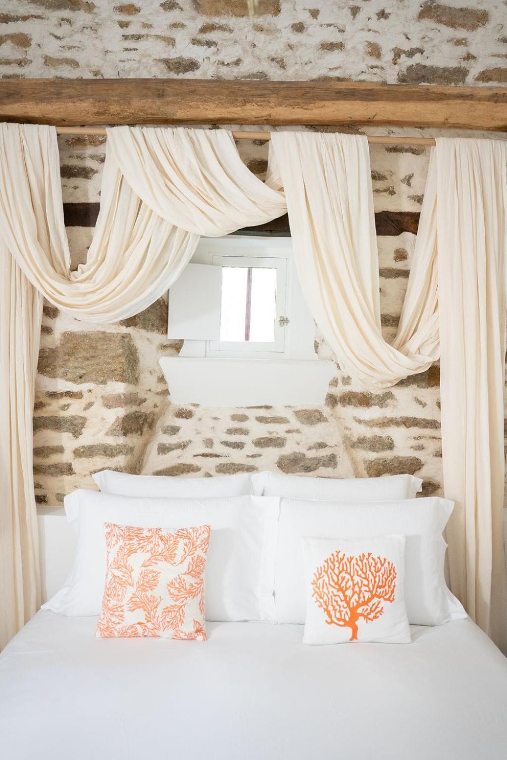 La Meffrais 1741 Bed & Breakfast Dinan Exterior photo