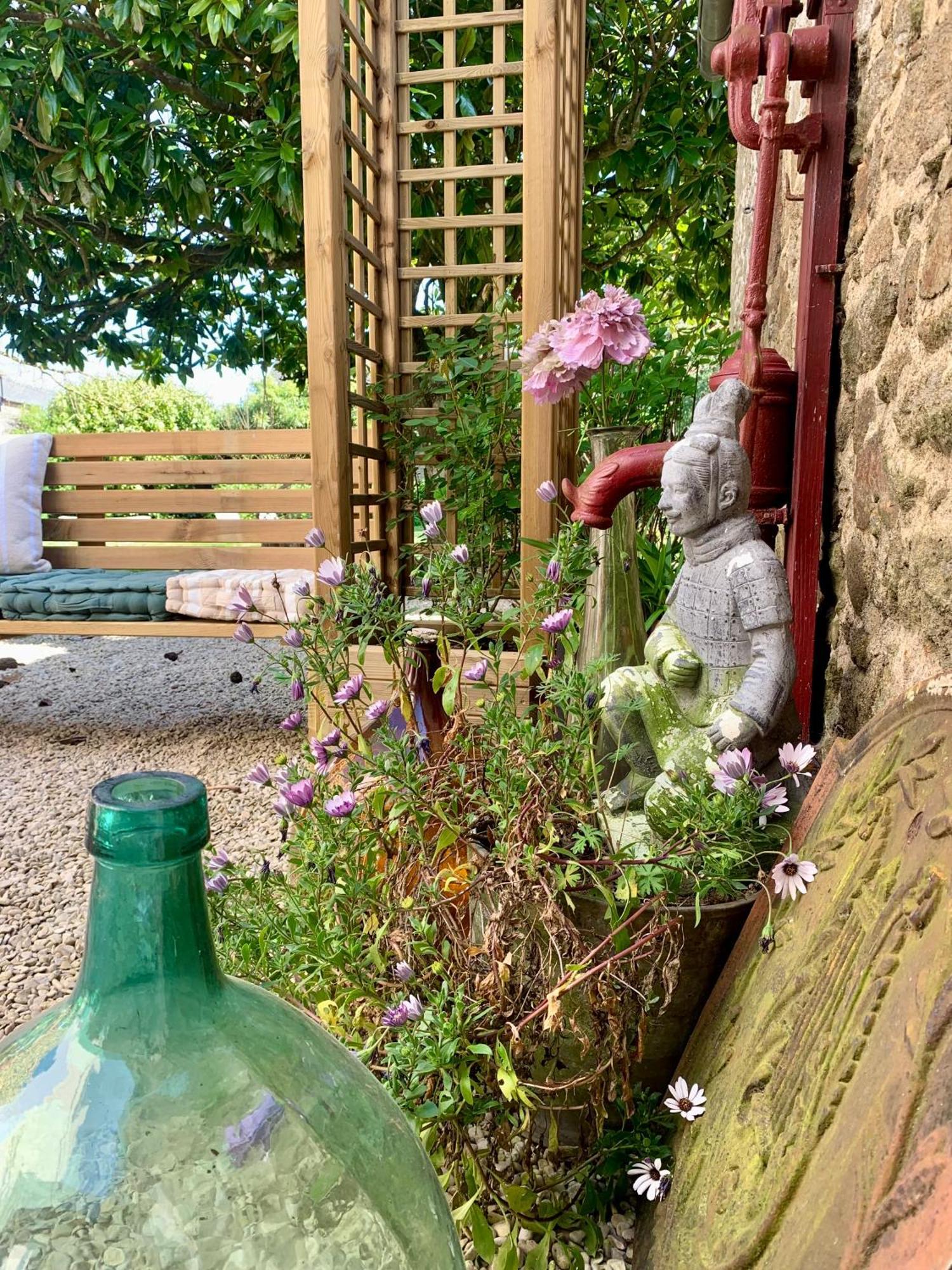 La Meffrais 1741 Bed & Breakfast Dinan Exterior photo